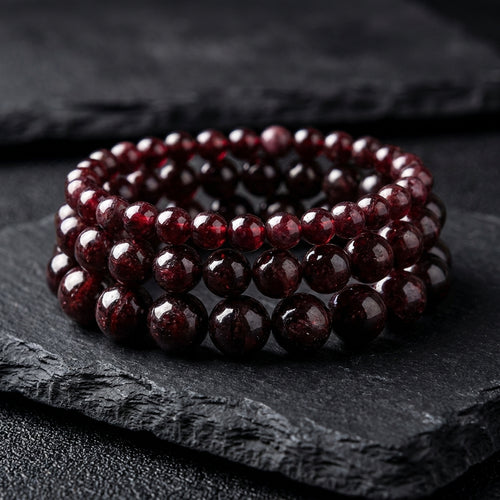 Garnet Healing Crystal Bracelet: Intention Set in Artisan-Handled Fragments